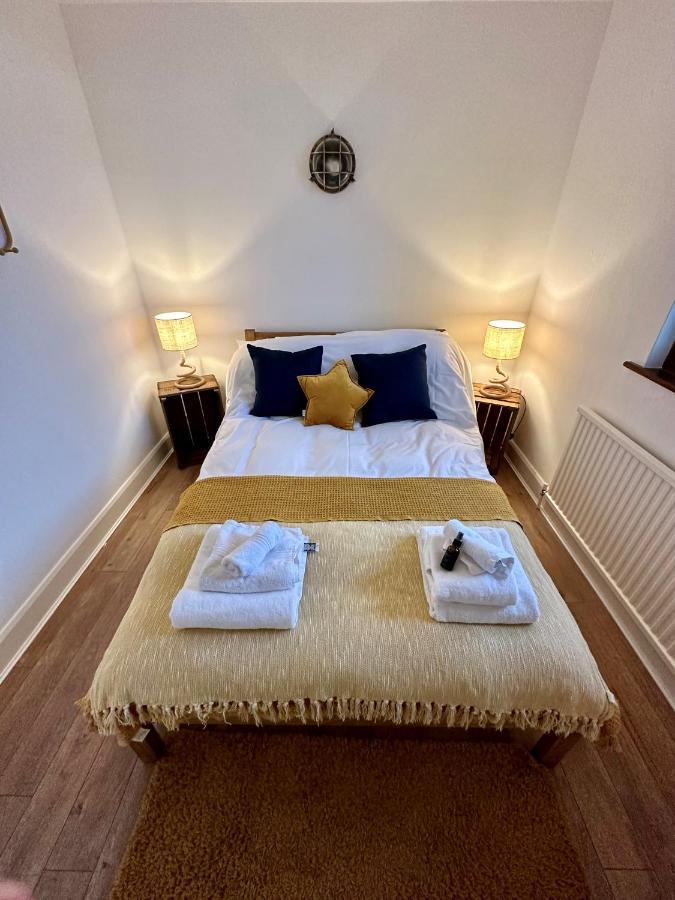 3 Bed Ground Floor Apartment - Hot Tub Optional Upgrade Hythe  Exterior photo